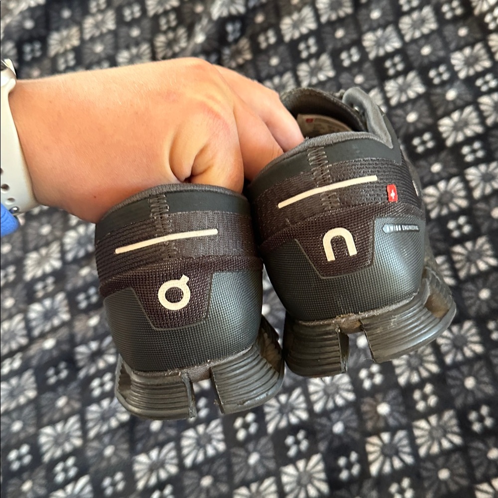 On Running Black Mesh Cloudflow Sneakers - Picture 4 of 5
